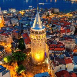 برج گالاتا استانبول Galata Kulesi استانبول ترکیه سفر گردشگری موزه